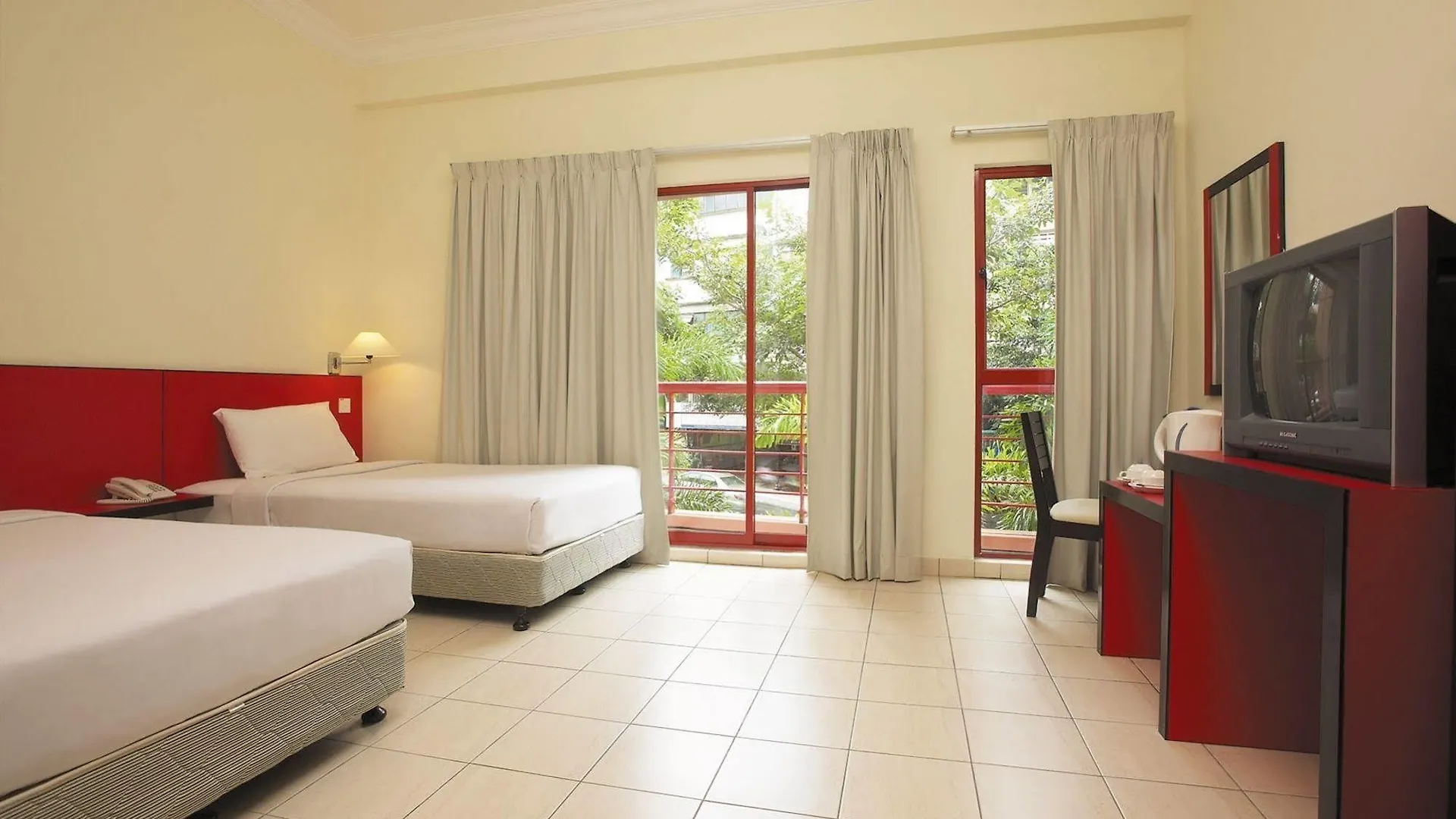 Replica Inn Bukit Bintang contacts